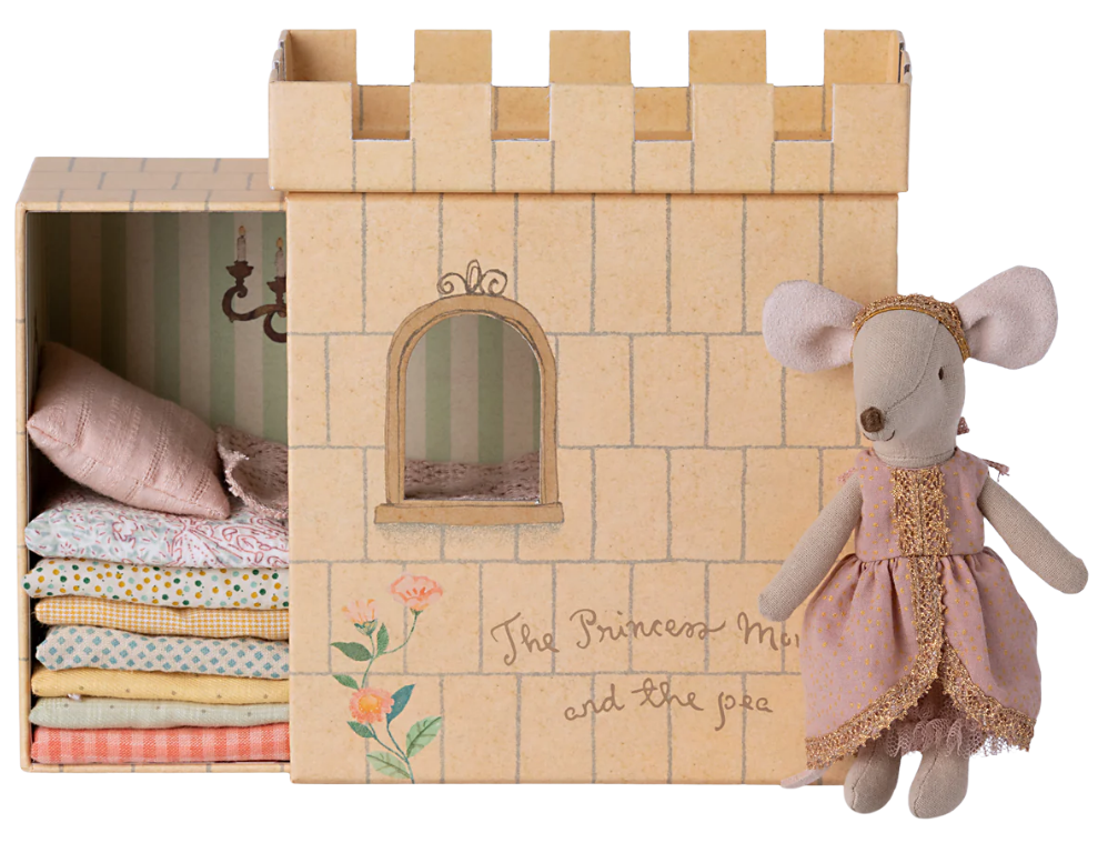 Princess and the Pea, Big Sister Mouse main image 1